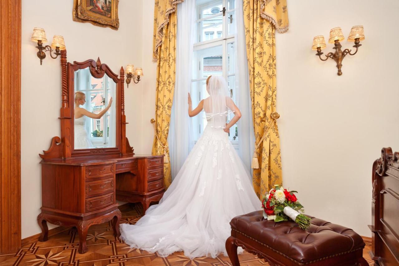 U By Bhg Hotel Praha