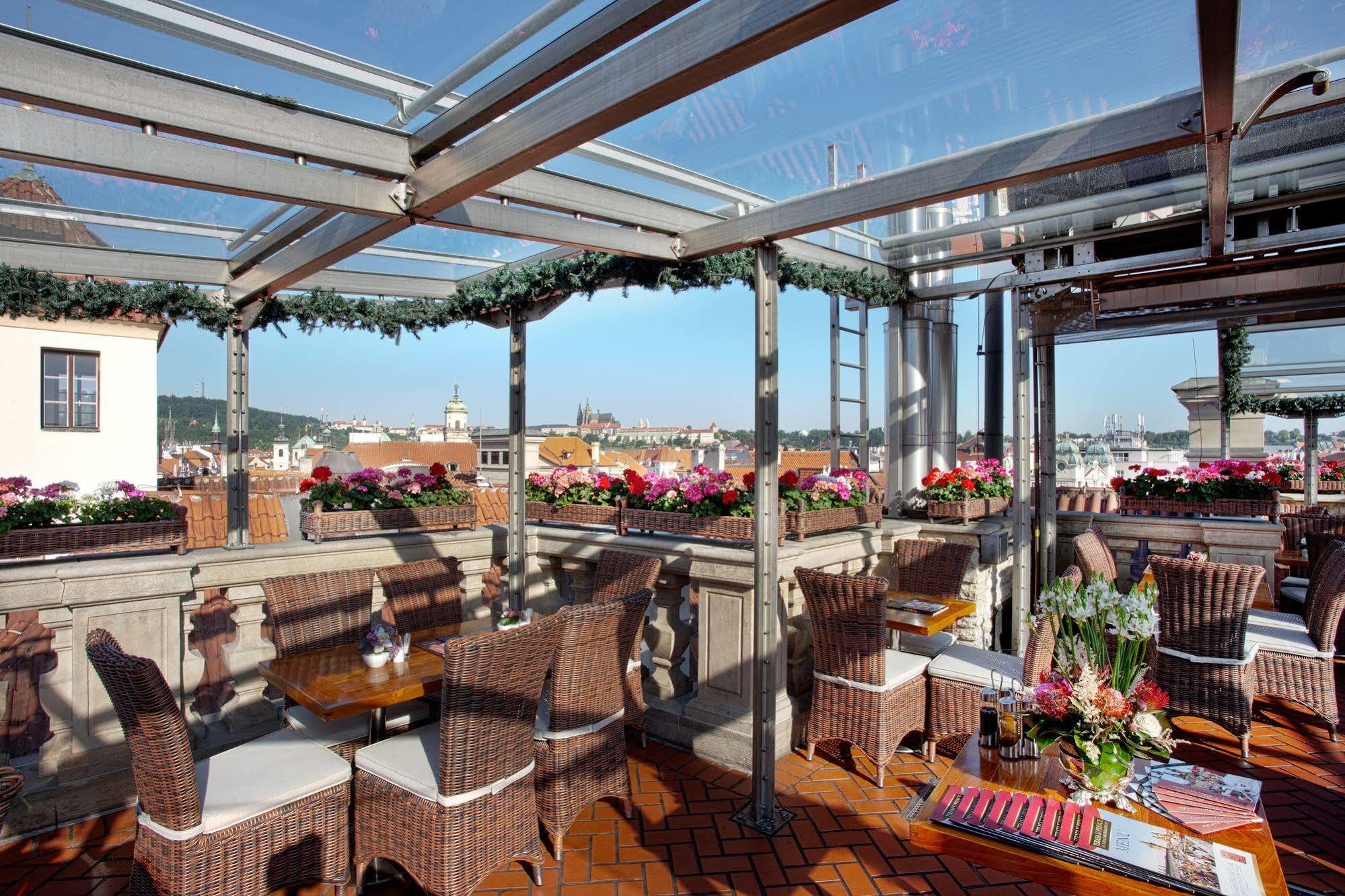 U By Bhg Hotel Praha